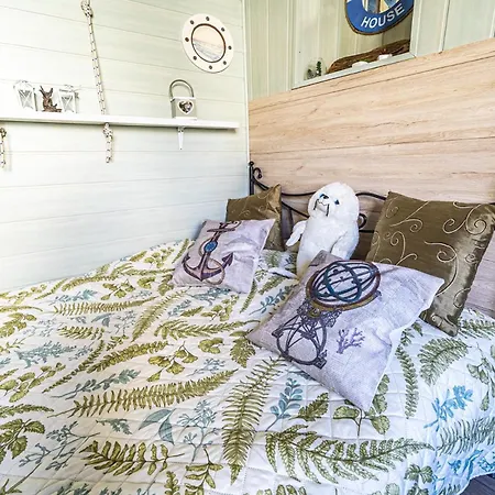 Проживание в семье I Goscinne Janinka Ястарня